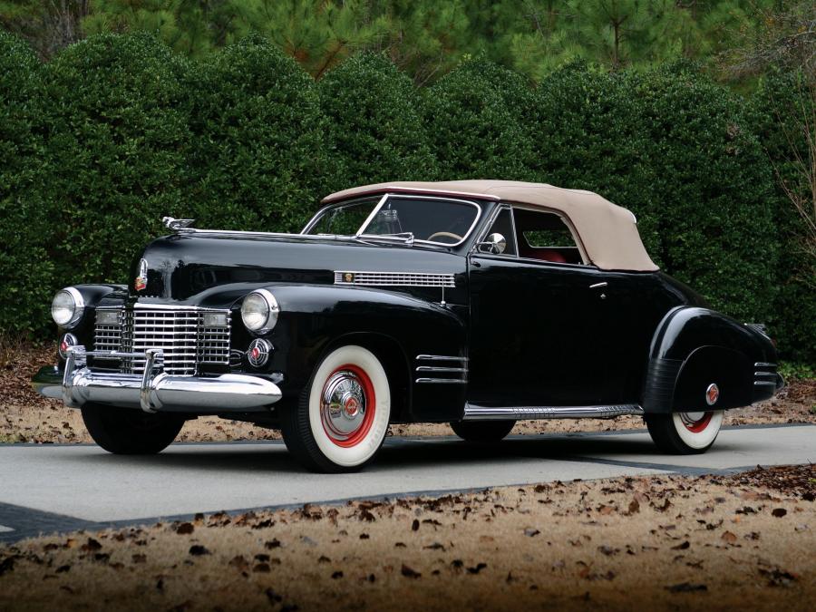 Cadillac Sixty-Two Convertible Coupe 1941 года  (фото 17 из 26)